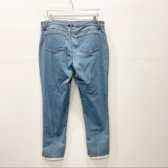 Eileen Fisher Step-Hem Ankle Slim Jeans in Frost Size 12 Raw - Picture 3 of 12